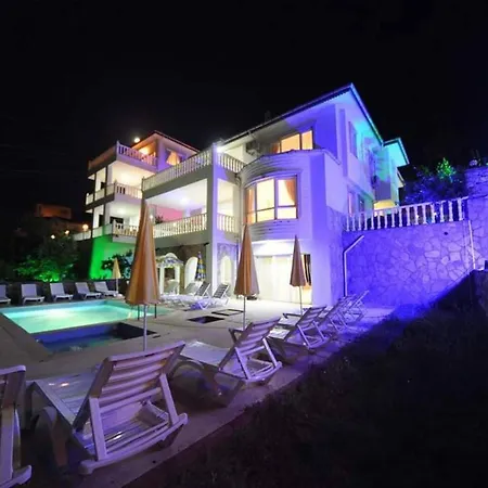 Sky Highdeluxe 52 * Alanya